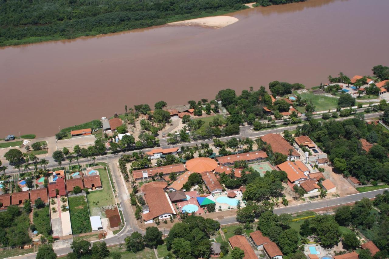 Hotel Sesi Aruanã Buitenkant foto