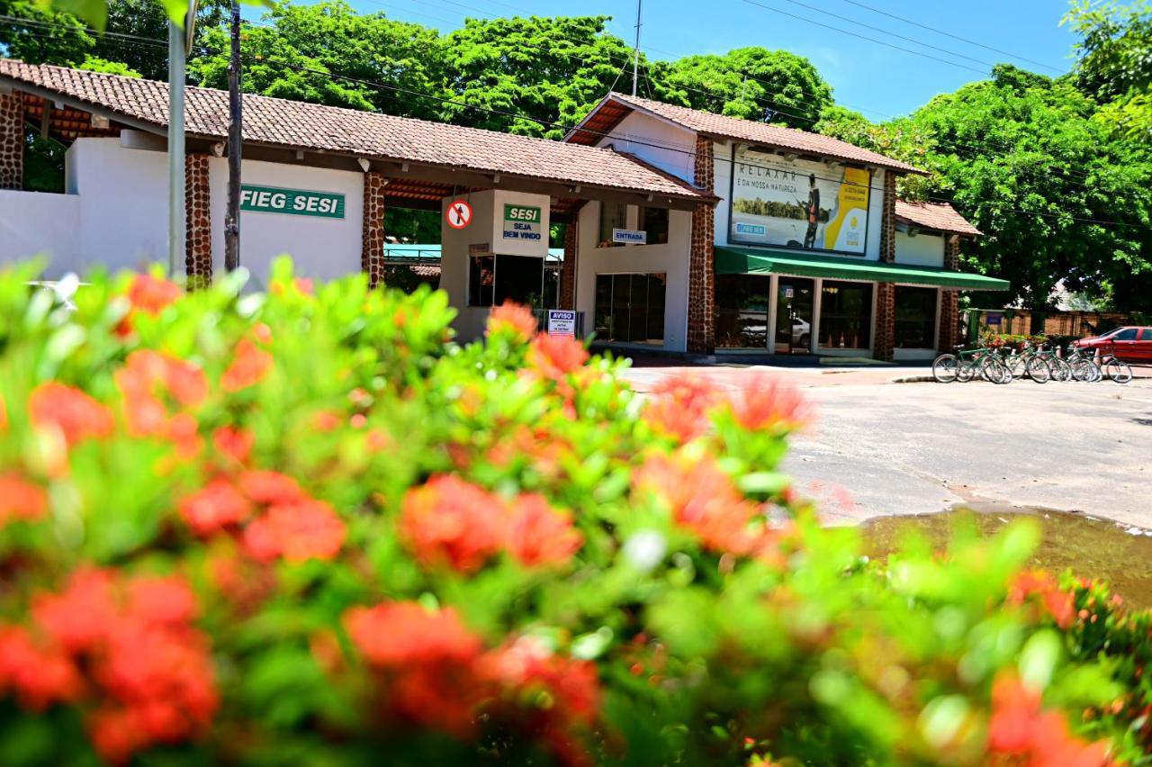 Hotel Sesi Aruanã Buitenkant foto