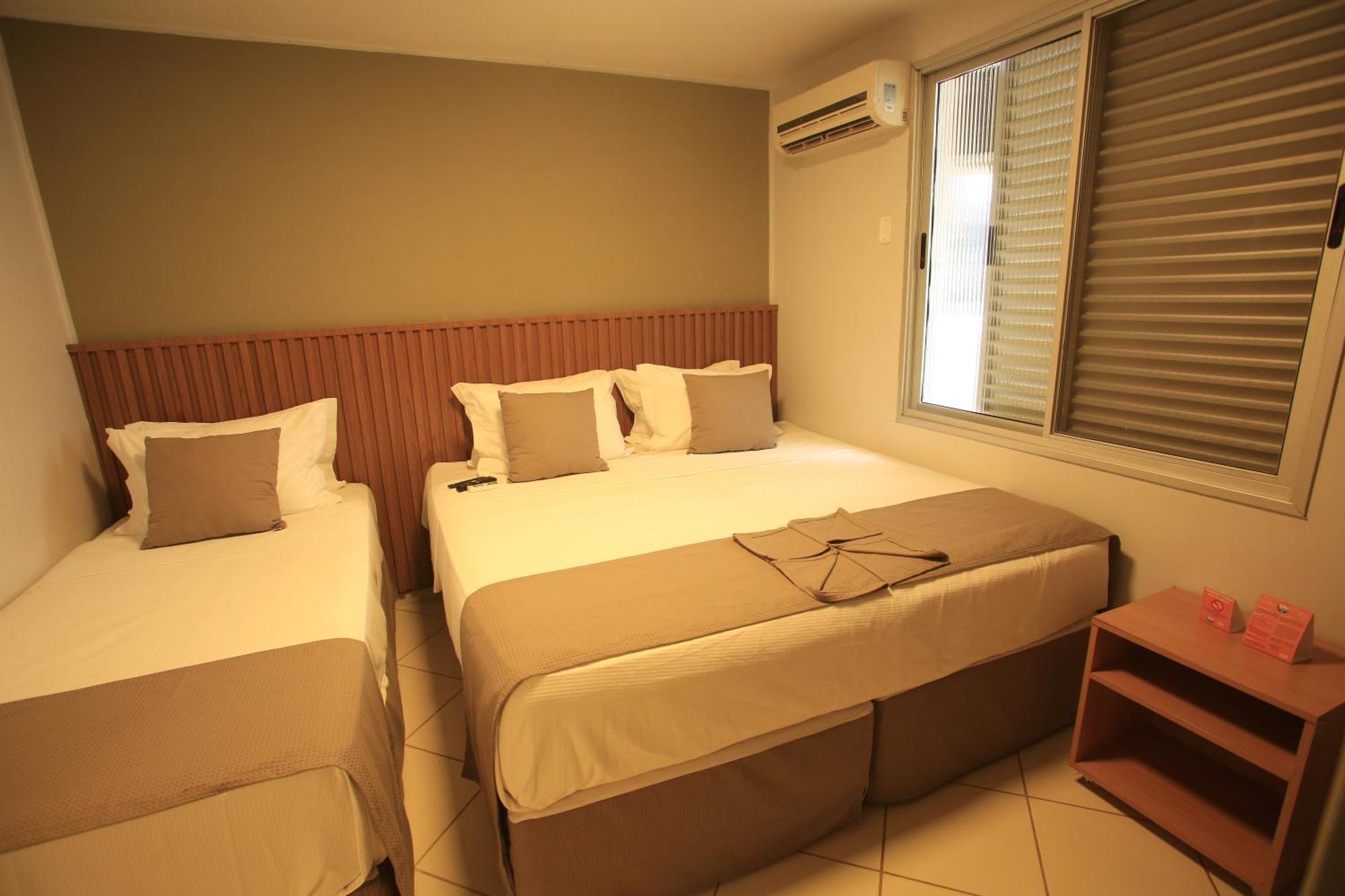 Hotel Sesi Aruanã Buitenkant foto